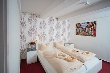 Monteurzimmer: 4-Bettzimmer - Hotel Zum Löwen