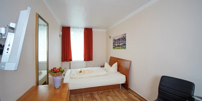 Monteurwohnung - Langelsheim - Doppelzimmer - Hotel Zum Löwen