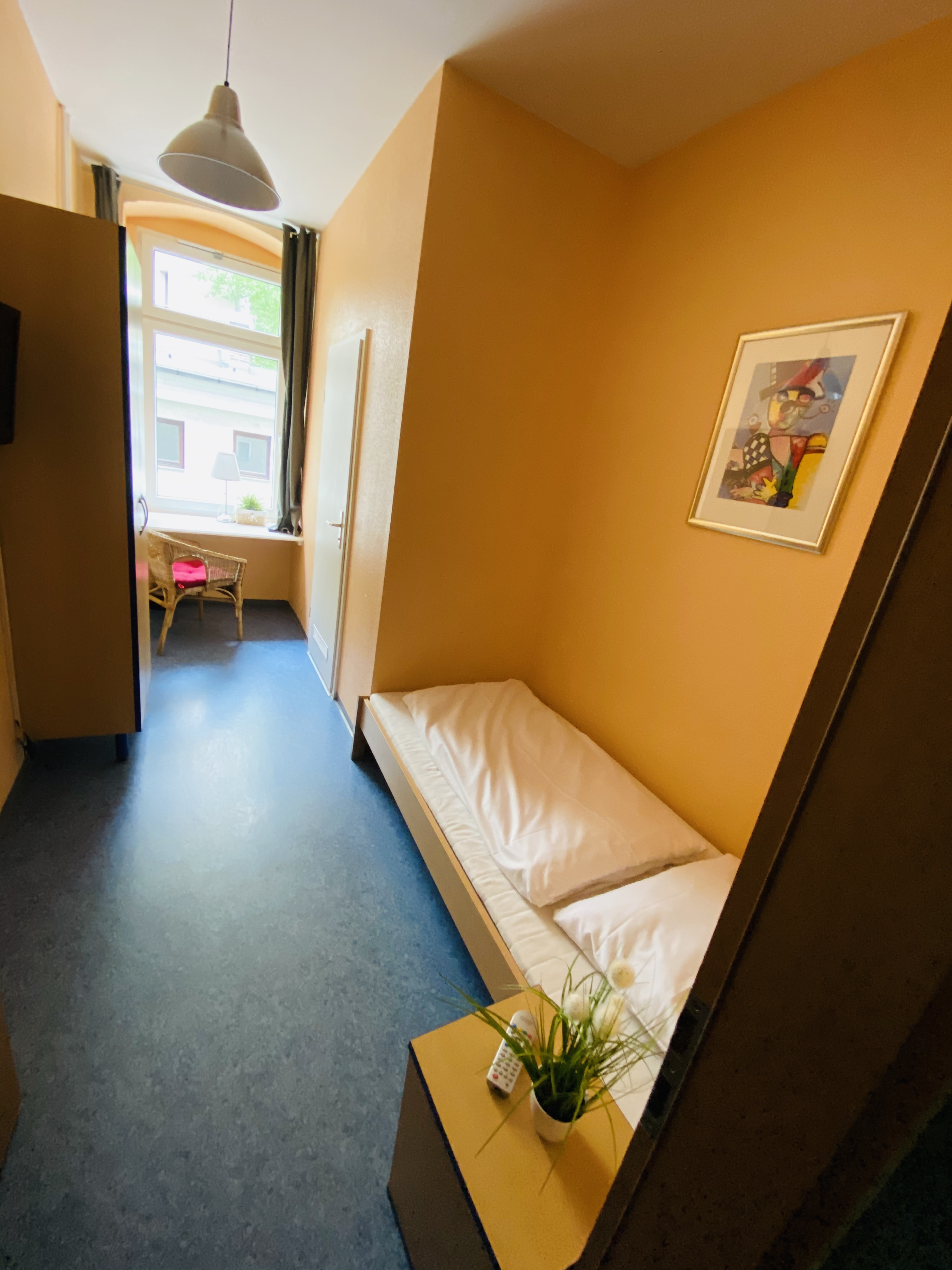 Monteurwohnung - Art der Unterkunft: Gästehaus - Berlin - Happy Hotel Berlin