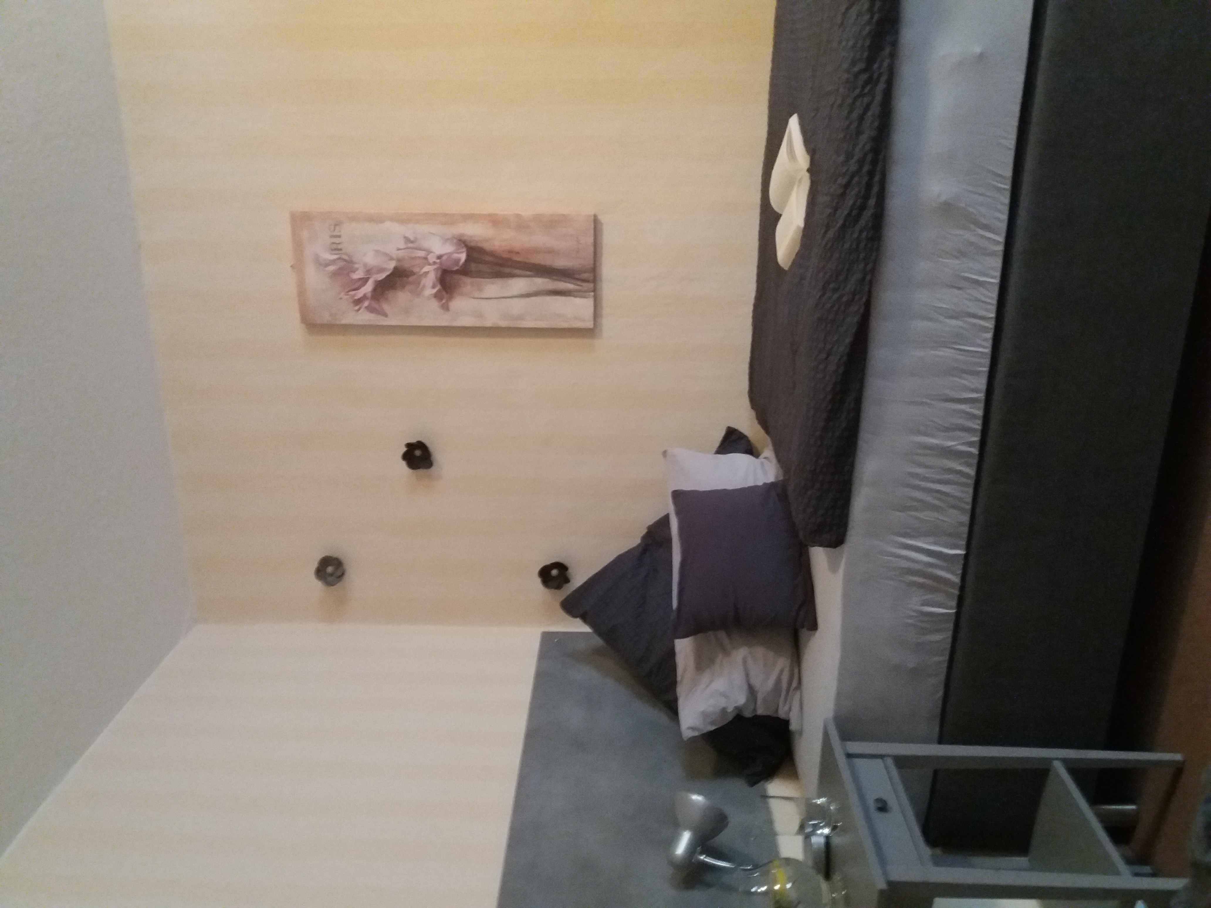 Monteurwohnung - Parkplatz: eigener Parkplatz vorhanden - Weserbergland, Harz ... - Doppelzimmer mit 2 Einzelbetten zum Doppelbett zusammenstellen möglich - Gästehaus Eggers 