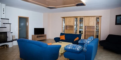 Monteurwohnung - Balkon - Deutschland - Wohn-Esszimmer EG - Zimmervermietung Schmidt/Müller Heusweiler