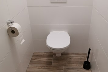 Monteurzimmer: externe Toilette - Monteurzimmer in Ruhelage mit Parkplatz