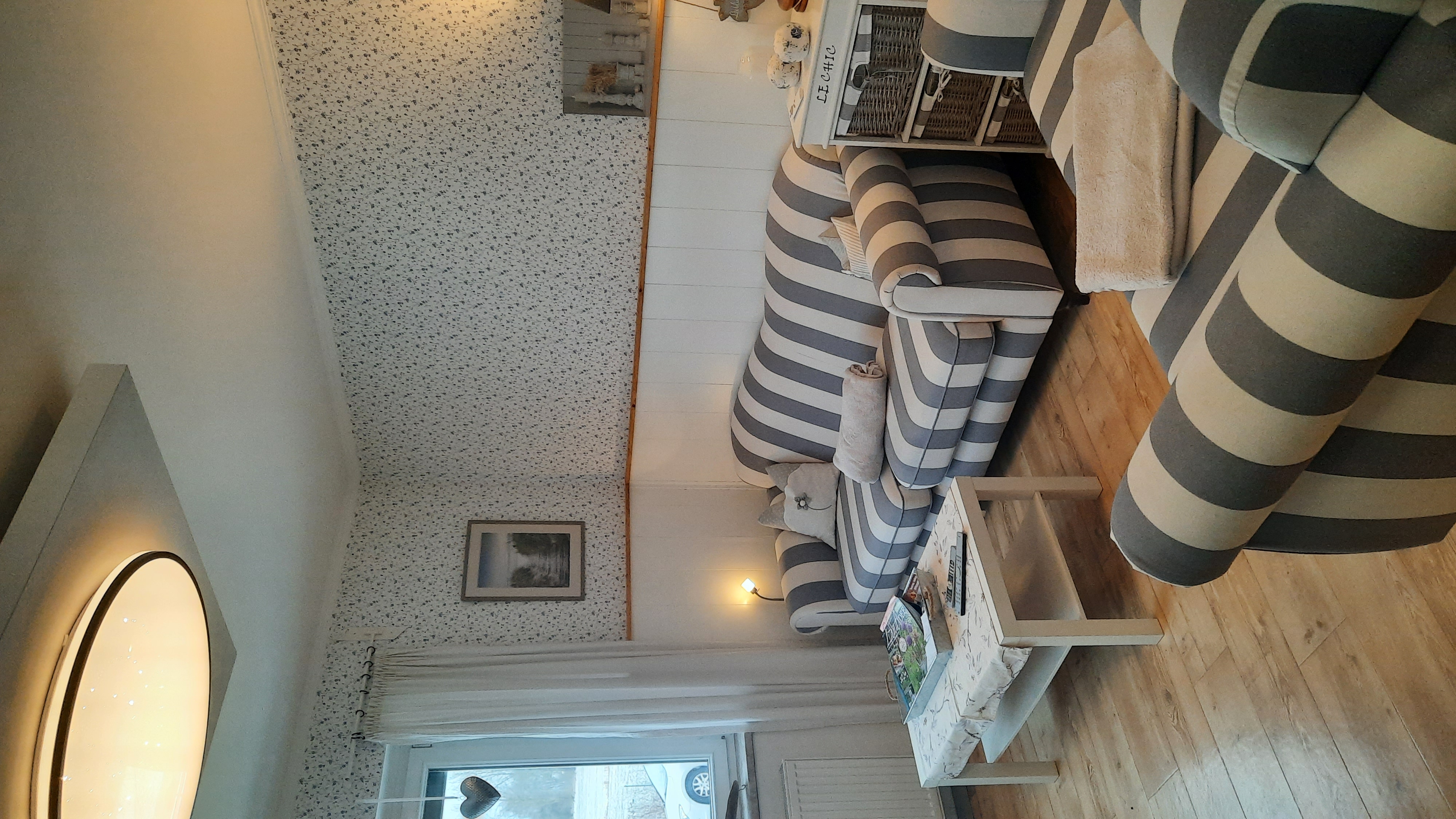 Monteurzimmer: Wohnzimmer - Ferienhaus "Landleben" 