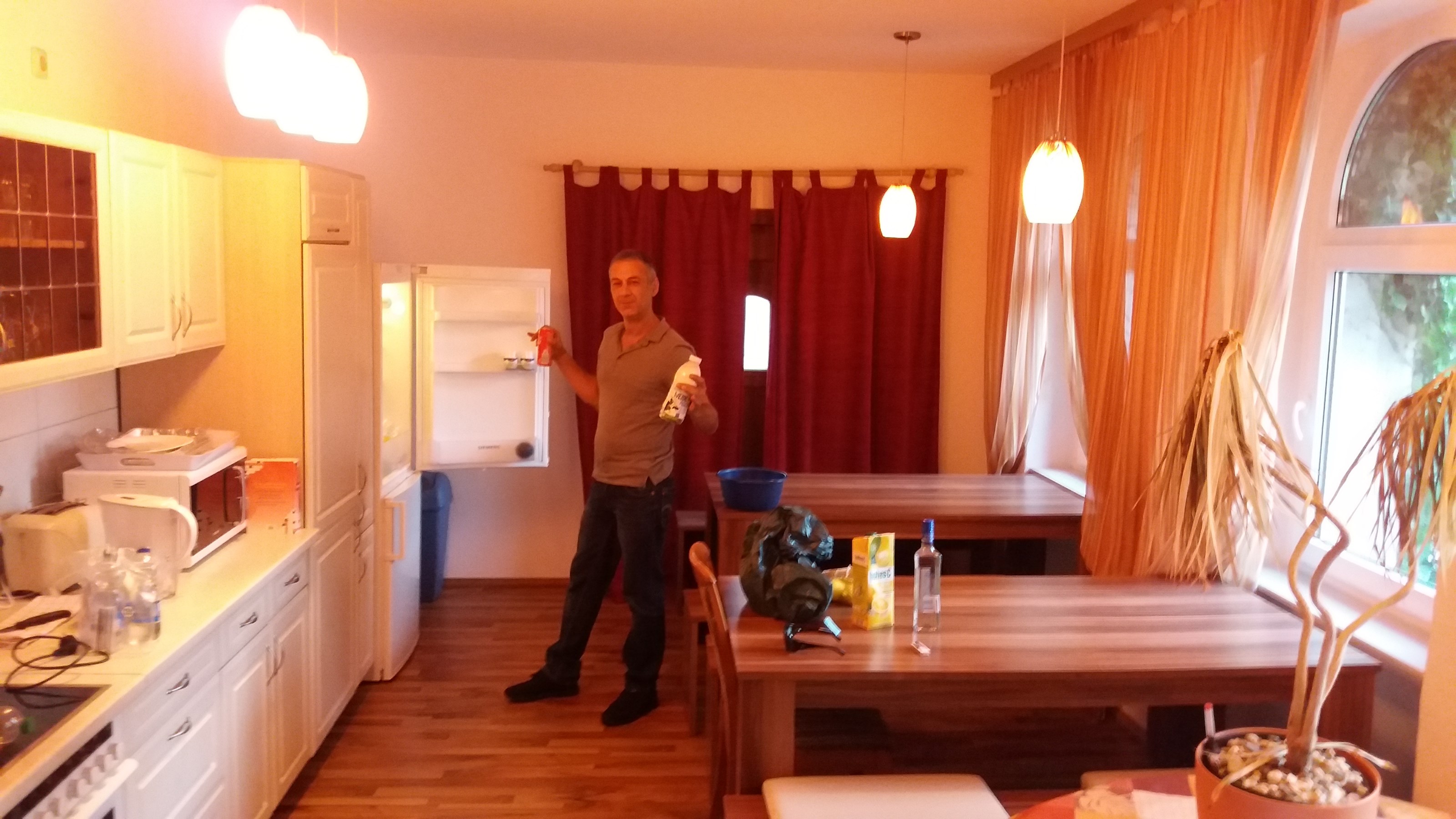 Monteurwohnung - Zimmertyp: Mehrbettzimmer - Schkopau - Küche - Turgut Calim