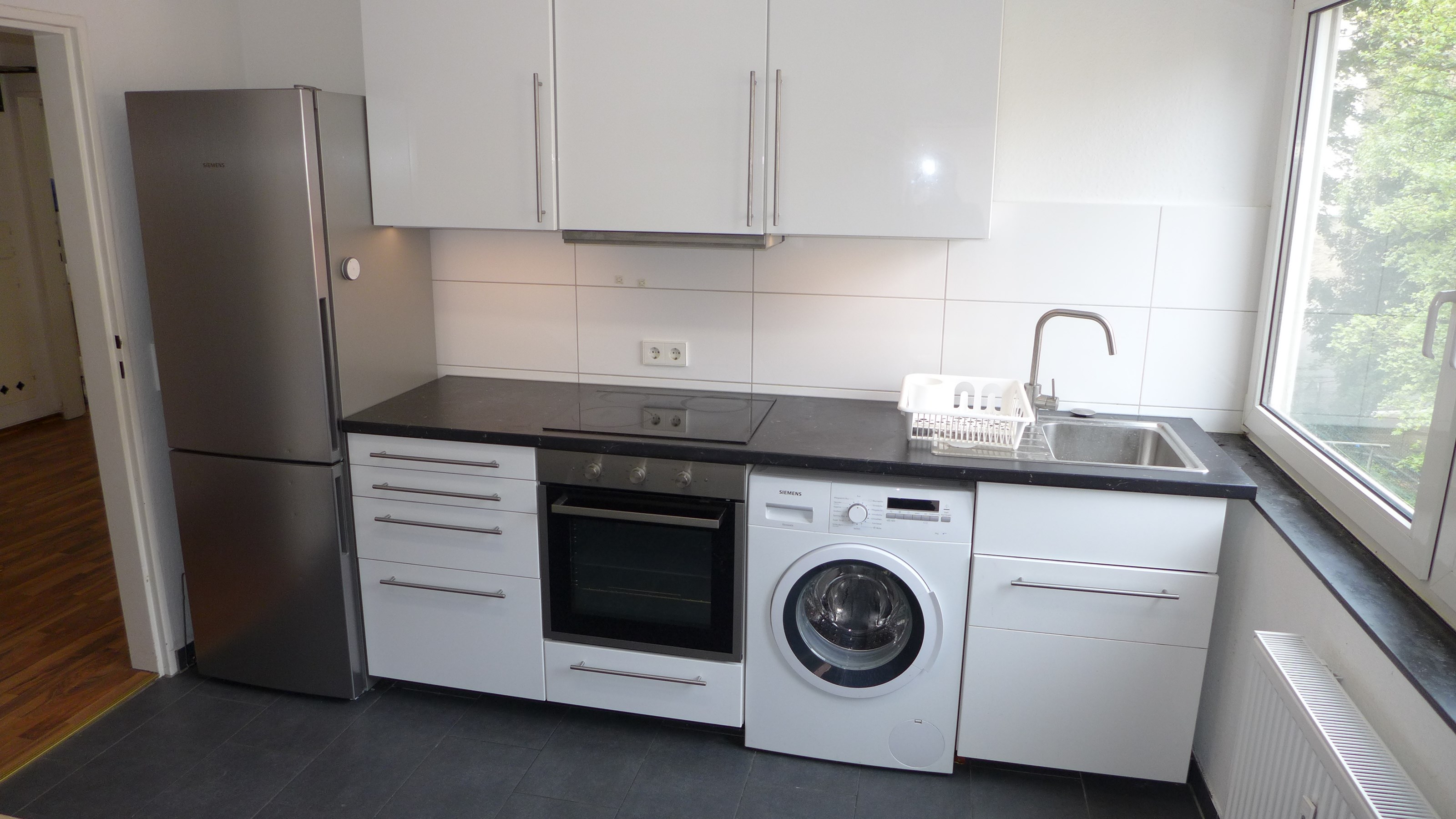 Monteurzimmer: Küche mit Waschmaschine - 150 Betten - Häuser, Wohnungen, Karlsruhe, Wörth...