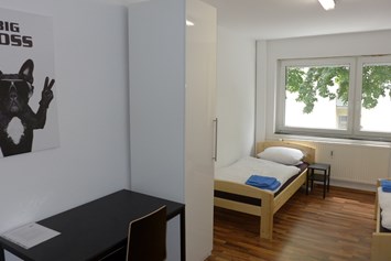 Monteurzimmer: Monteurunterkunft in Karlsruhe - 150 Betten - Häuser, Wohnungen, Karlsruhe, Wörth...