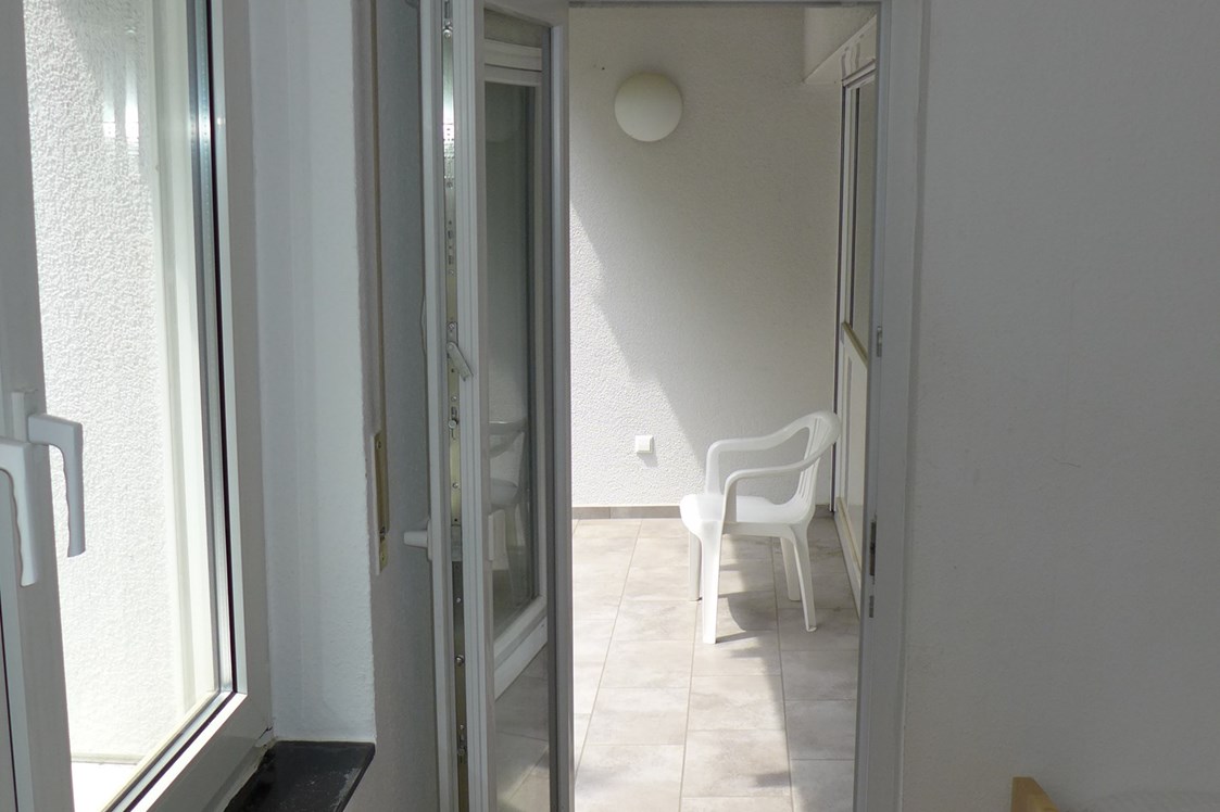 Monteurzimmer: Mit Balkon - 150 Betten - Häuser, Wohnungen, Karlsruhe, Wörth...