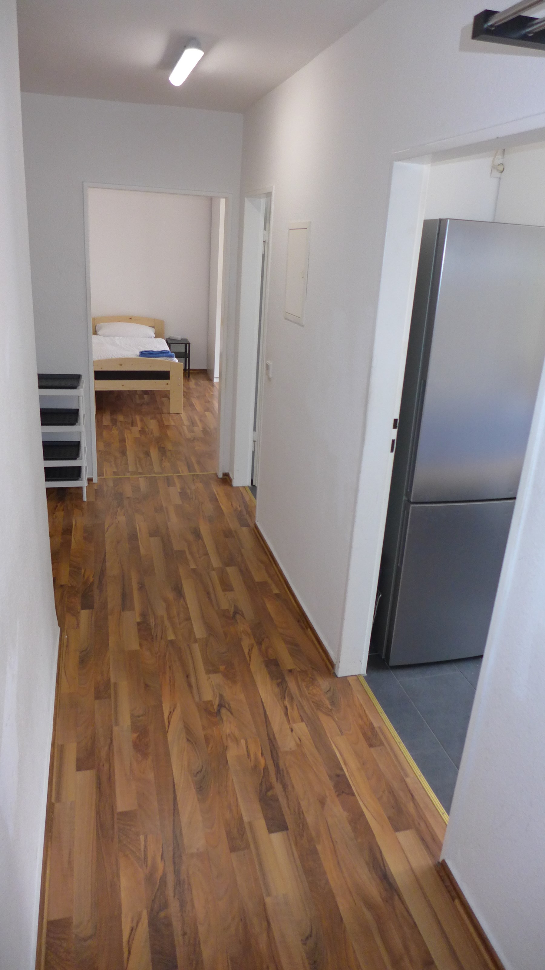 Monteurzimmer: Blick vom Flur - 150 Betten - Häuser, Wohnungen, Karlsruhe, Wörth...