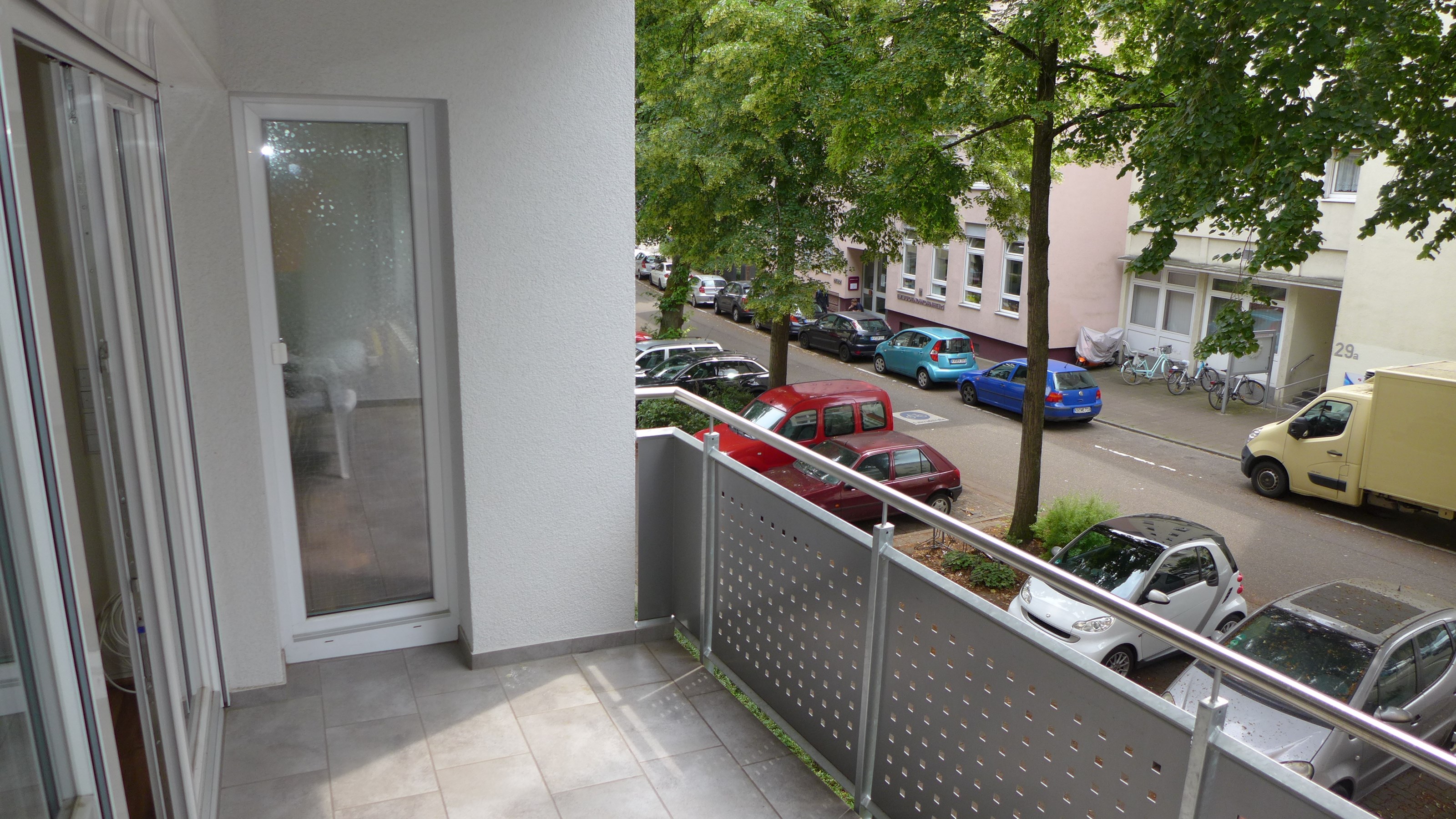 Monteurwohnung - PLZ 76149 (Deutschland) - Blick vom überdachten Balkon 1 - 150 Betten - Häuser, Wohnungen, Karlsruhe, Wörth...
