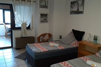 Monteurzimmer: Zweibett- Zimmer - Hostel Berger
