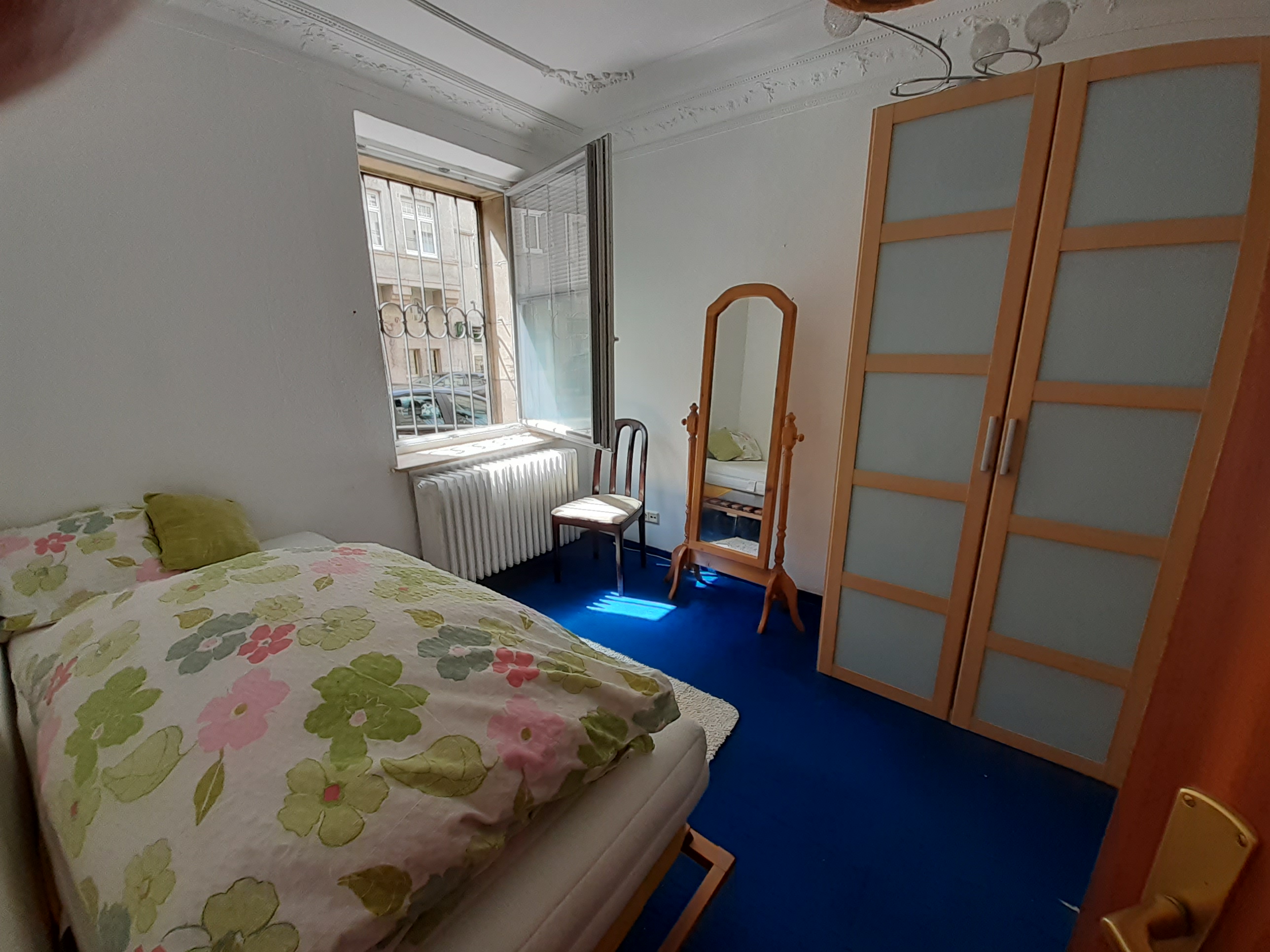 Monteurzimmer: Zimmer 3 - Stuttgart-Mitte 4 Einzelzimmer mit zweitem Bett