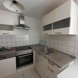 Monteurzimmer: Küche - Stuttgart-Mitte 4 Einzelzimmer mit zweitem Bett