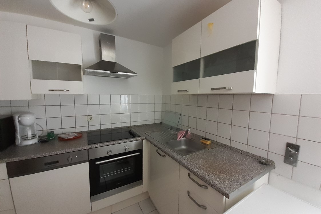 Monteurzimmer: Küche - Stuttgart-Mitte 4 Einzelzimmer mit zweitem Bett