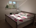 Monteurzimmer: Schlafzimmer mit Doppelbett - Ferienwohnung Sonnenschein