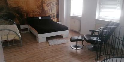 Monteurwohnung - Bettwäsche: Bettwäsche gegen Gebühr - Deutschland - Schlafbereich - Monteurzimmer Gilzem