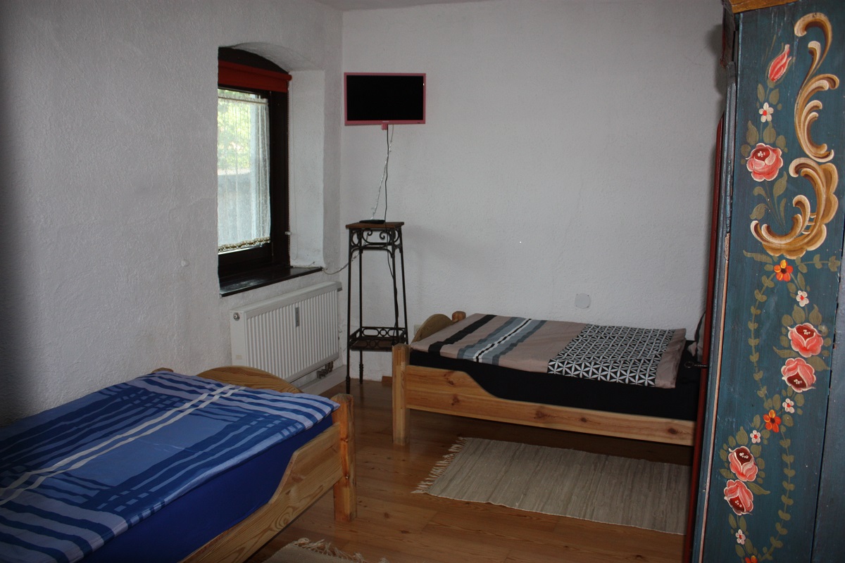 Monteurwohnung - Einzelbetten - Bayern - Schlafzimmer 1 - Monteurwohnung Feierabend