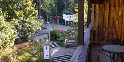 Monteurwohnung - Wunsiedel - Blick nach draussen - Luisenburg Gastronomie und Hotel
