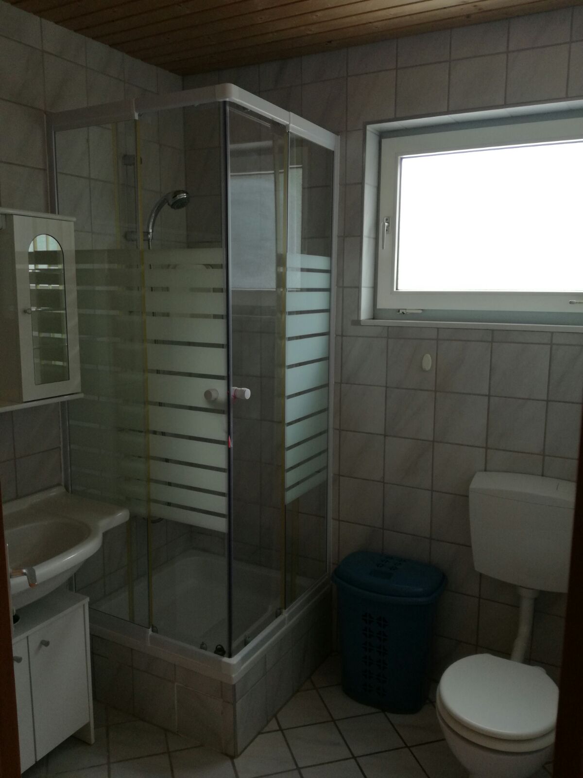 Monteurzimmer: Ferienwohnung 123