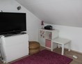 Monteurzimmer: Wohnraum - Appartement am Elzdamm nahe Freiburg/Europapark