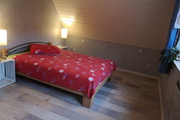 Monteurzimmer: Schlafzimmer - Naturreich