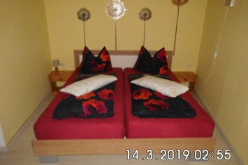 Monteurzimmer: Bettgröße 180 x 200 cm - Apartment Regina