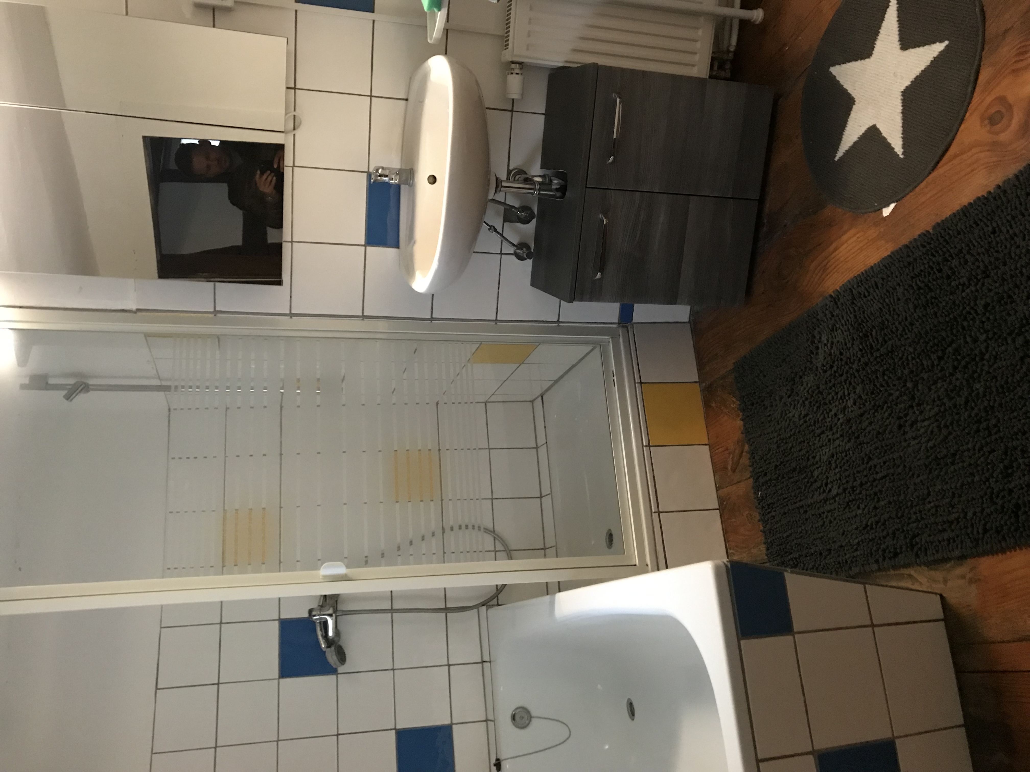 Monteurwohnung - Bettwäsche: Bettwäsche inklusive - Pfalz - Kandel Marktplatz