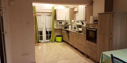 Monteurwohnung - Zimmertyp: Mehrbettzimmer - Renchen - Küche der Monteurwohnung in Bühlertal - Obertal - Monteurwohnungen - Haus Elfi