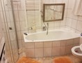 Monteurwohnung: Badezimmer - Monteurwohnungen - Haus Elfi