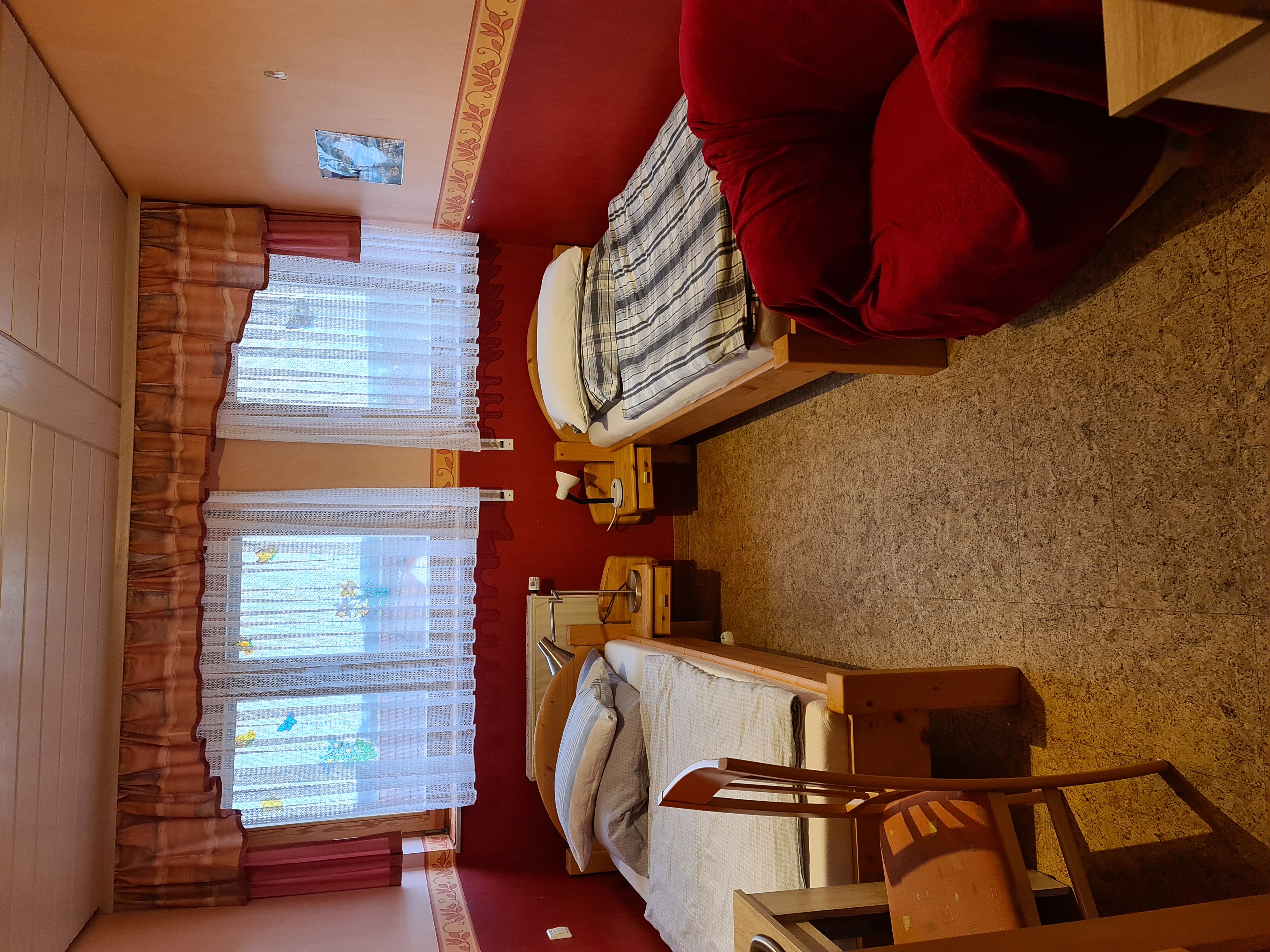 Monteurzimmer: Schlafplatz mit Wäscheservice