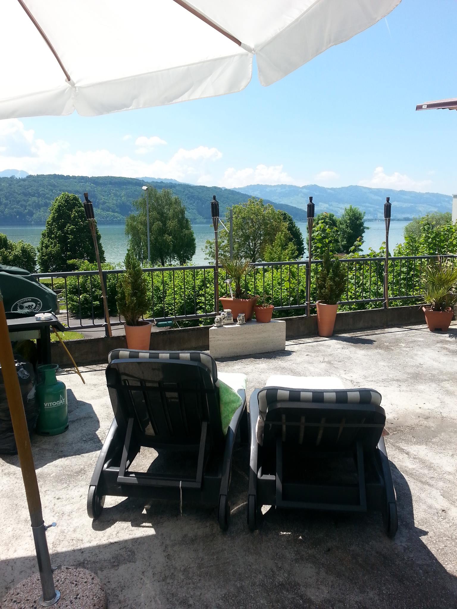 Monteurzimmer: Nino egli