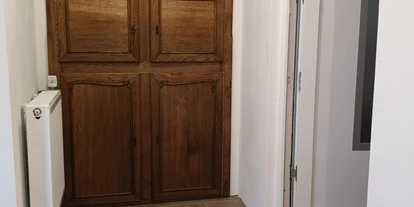 Monteurwohnung - Wallendorf (Eifelkreis Bitburg-Prüm) - Seperater Eingang zur Wohnung. - Fam. Thiex