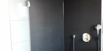 Monteurwohnung - Küche: Gemeinschaftsküche - Deutschland -  Badezimmer / Dusche  - Monteurzimmer am Spatzenberg