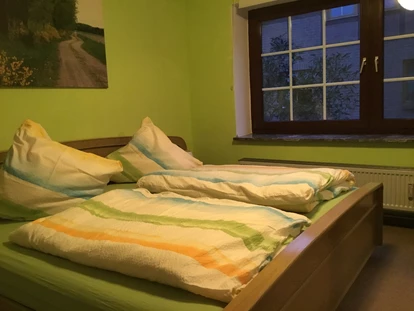 Monteurwohnung - TV - Deutschland - Schlafzimmer -  Pension am Pilgerweg