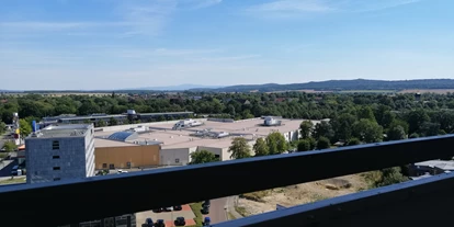 Monteurwohnung - Kühlschrank - Braunschweig - Mitten in der City von Salzgitter Lebenstedt! 1 ZW mit 2 Betten, Balkon, WLAN, Fernseher, Bad, Küche