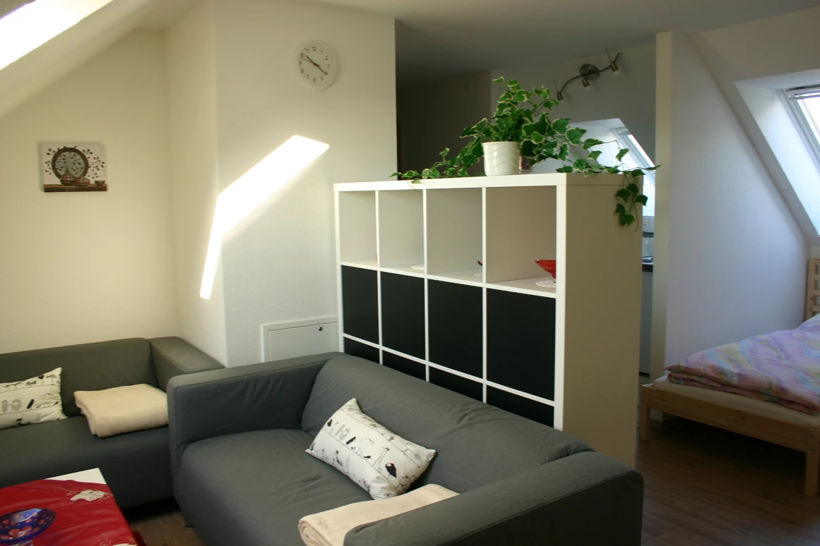 Monteurzimmer: Wohnung Dachgeschoss klein, Ansicht 1 - Ferienhaus Abel - top Ausstattung, zentrale Lage