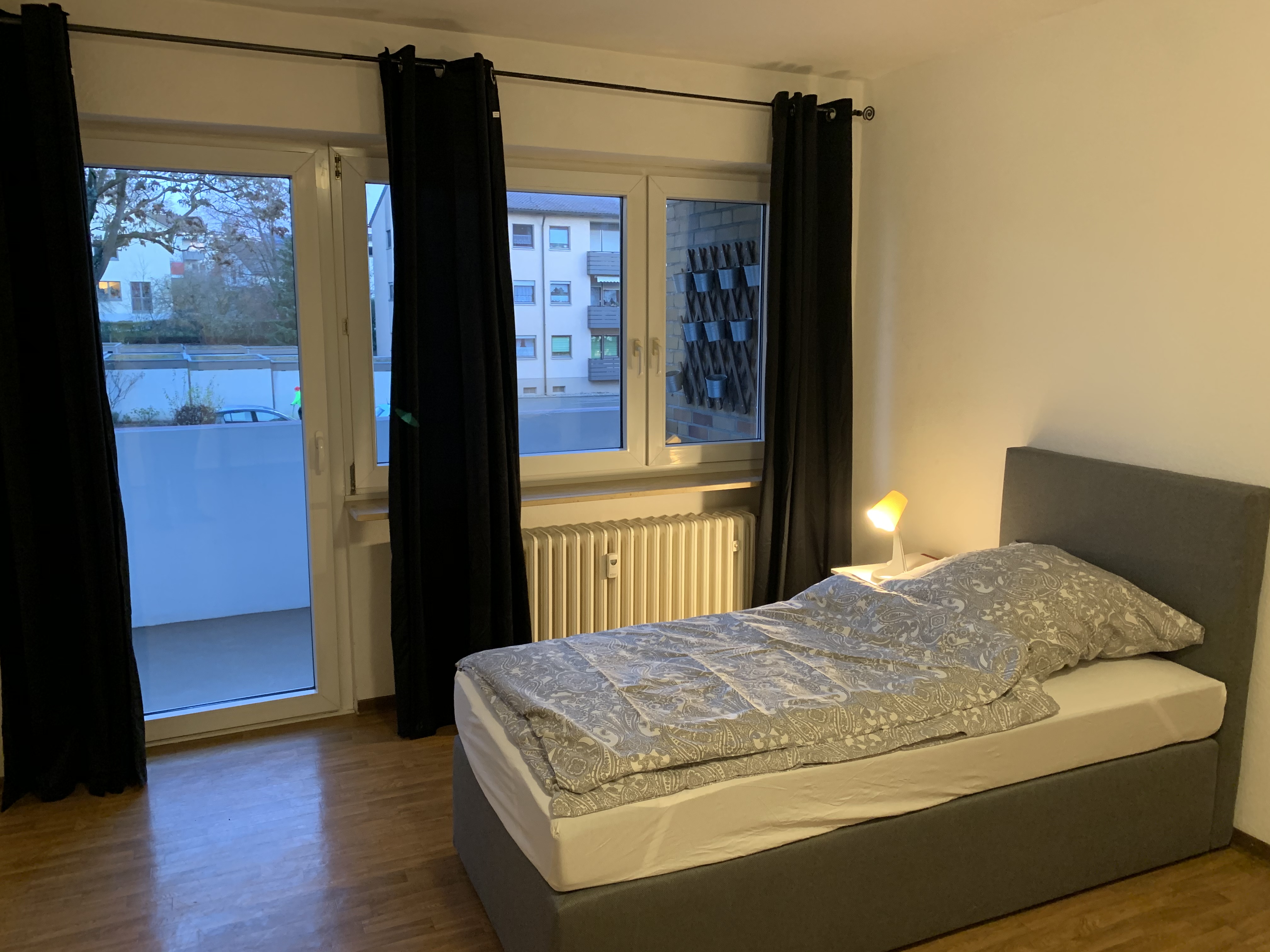 Monteurwohnung - Bettwäsche: Bettwäsche inklusive - Bayern - Monteurhaus in ruhiger Lage