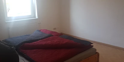 Monteurwohnung - PLZ 79312 (Deutschland) - Erstes Schlafzimmer - Fewo am Hang