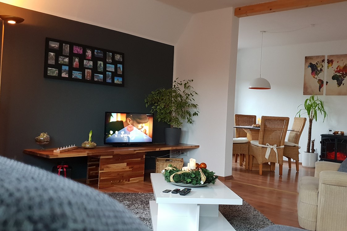 Monteurzimmer: Blick ins Esszimmer - Wohnung S8 Monteure/Messe/Familien 