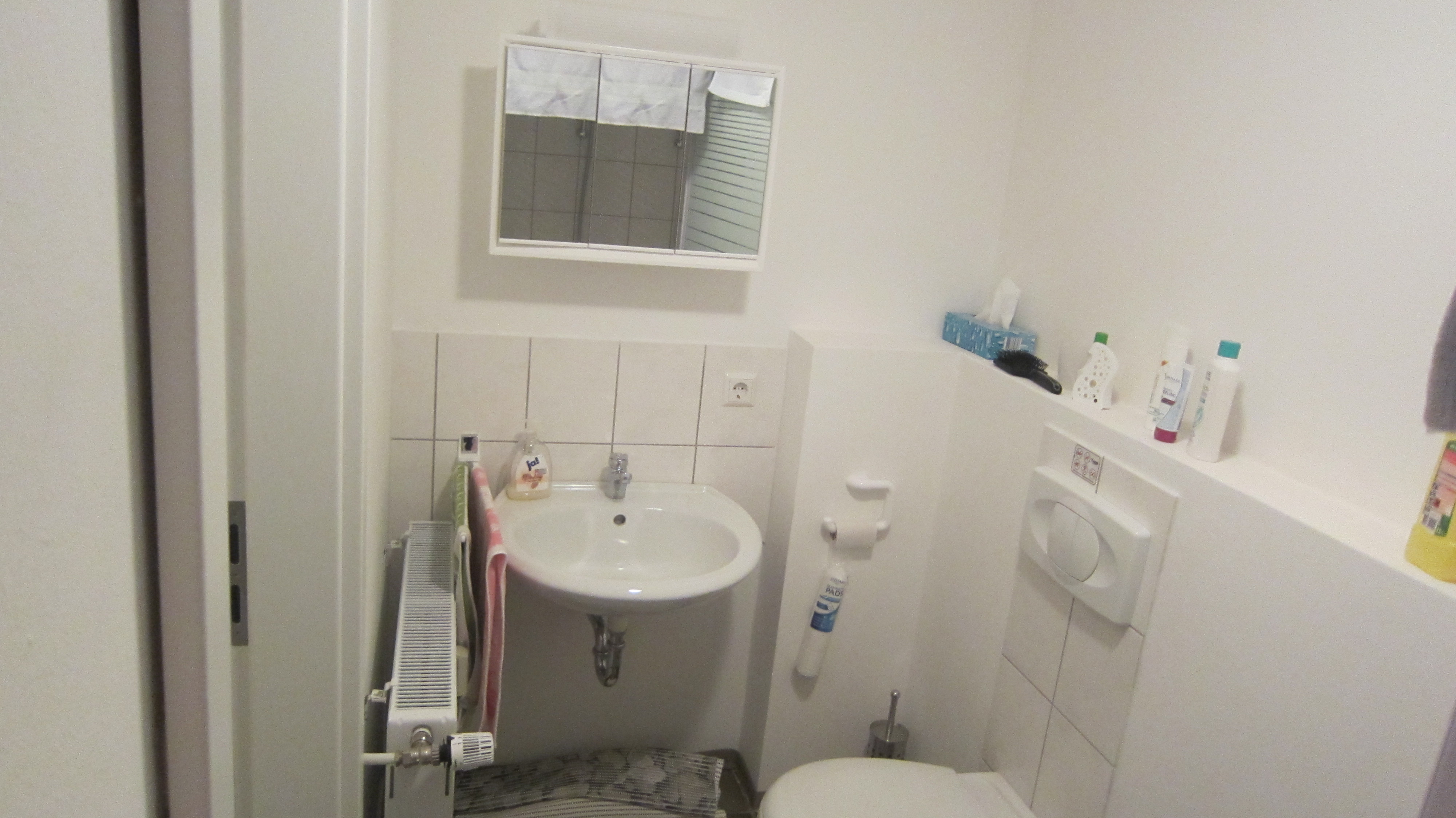 Monteurwohnung - TV - Plauen - Badezimmer - Hero Zimmer