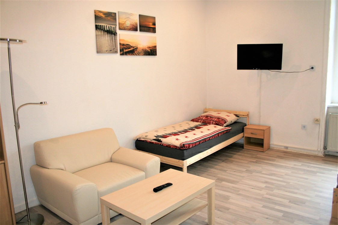 Monteurzimmer: modern eingerichtetes Doppelzimmer 1 - McGoodnight - Monteurwohnung Nähe Dresden, bis zu 20 Personen