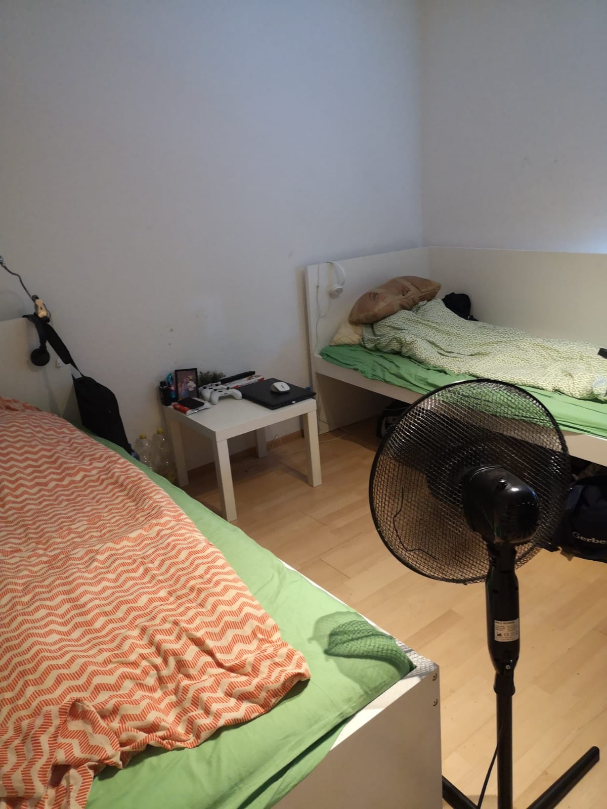 Monteurzimmer: Eppelheim für 3 Personen (W-Lan, SAT-TV, Küche, Garten) !!!!