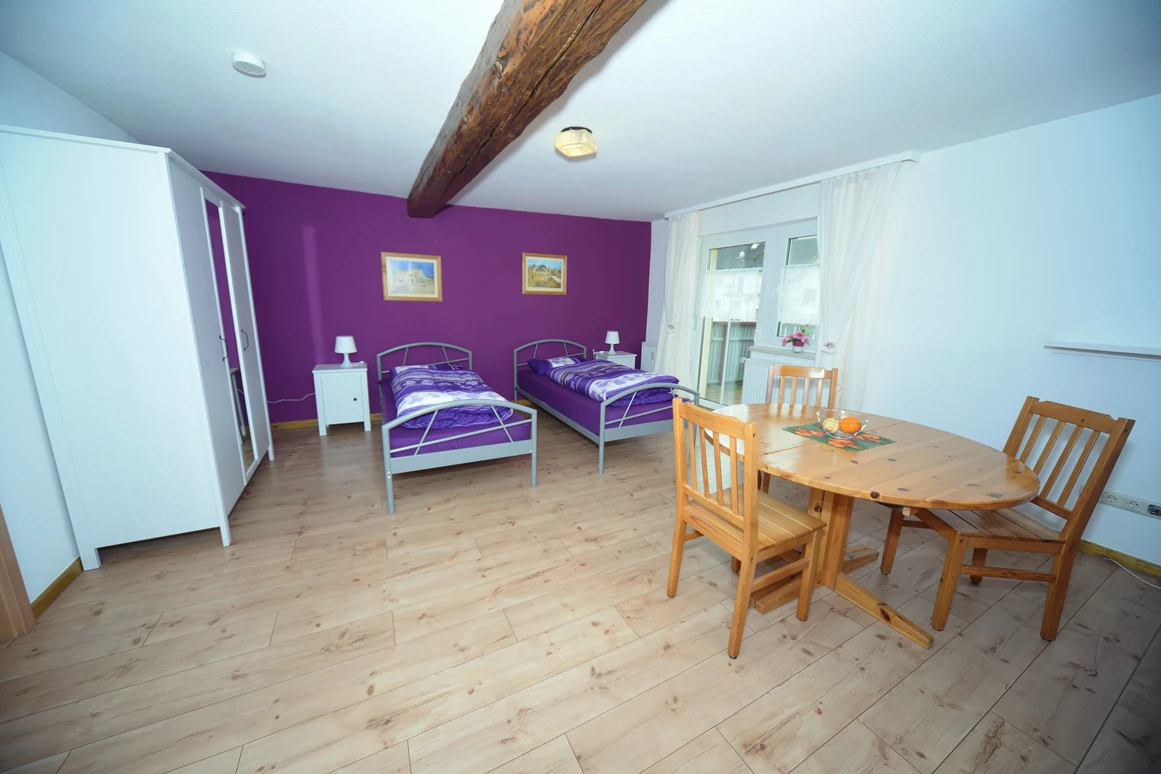 Monteurzimmer: Ferienwohnung & Monteurunterkunft Gauder
